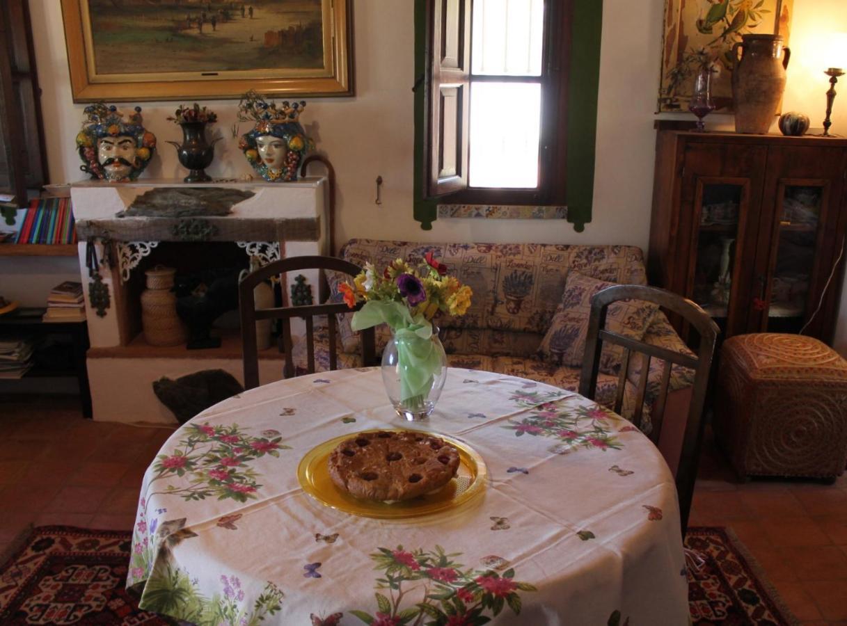 Il Corbezzolo Suite Appartament Castelluzzo Exterior foto